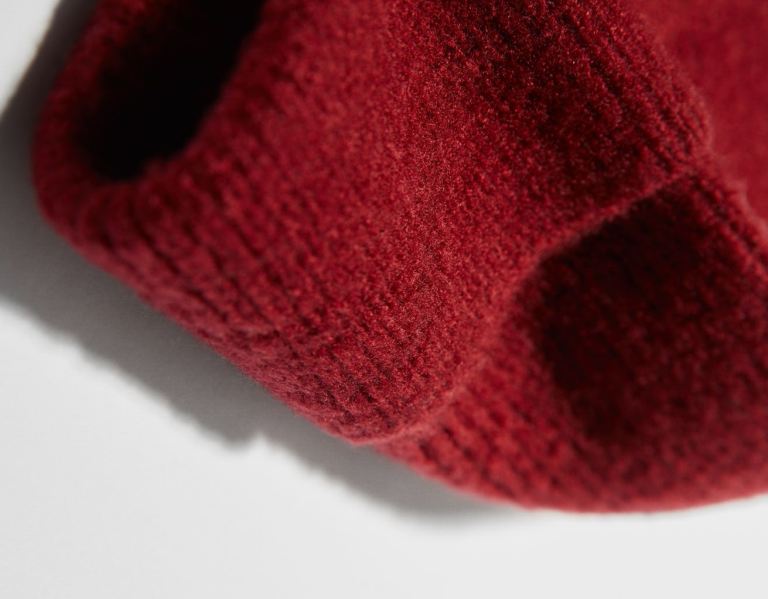 Bershka Embroidered Varsity Beanie Caps Heren Donkerrood | BIN6p8aXvUl