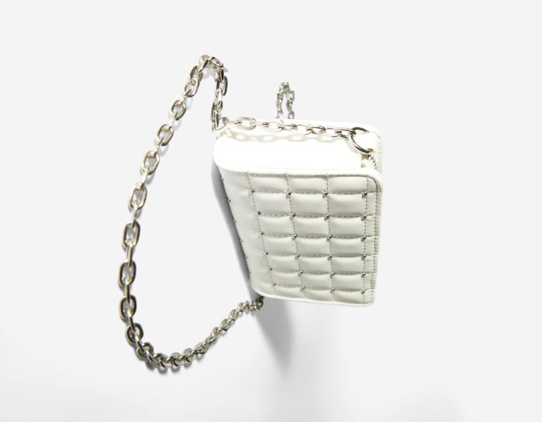 Bershka Gewatteerd Mini Crossbody With Studs Tassen Dames Wit | QV0lLTAFsMd