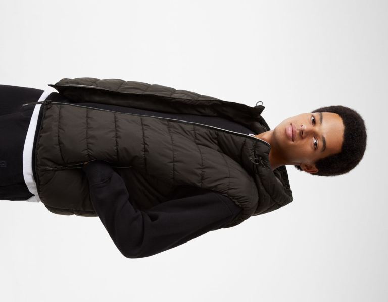 Bershka Gewatteerd With Hood Gilet Heren Zwart | QAmpplzgUMe