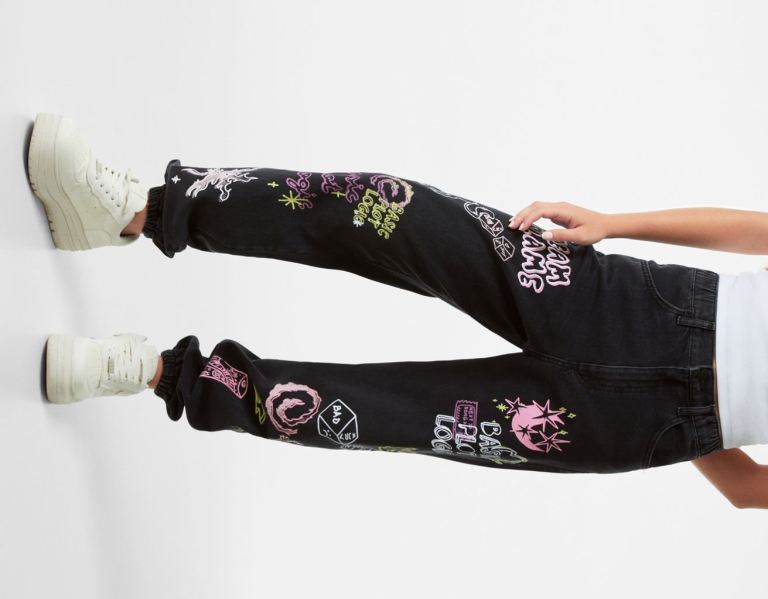 Bershka Graffiti Print Jogger Jeans Dames Zwart | fGIIbVUY4zu