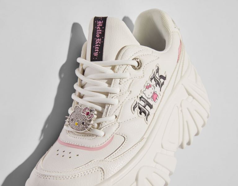 Bershka Hello Kitty Platform With Rhinestone Detail Sneakers Dames Wit | 66KSgqwtHlD