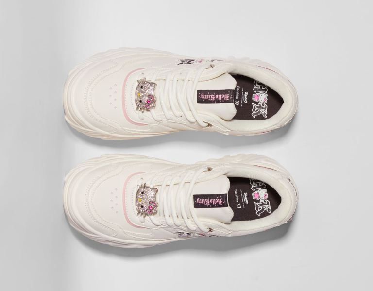 Bershka Hello Kitty Platform With Rhinestone Detail Sneakers Dames Wit | 66KSgqwtHlD