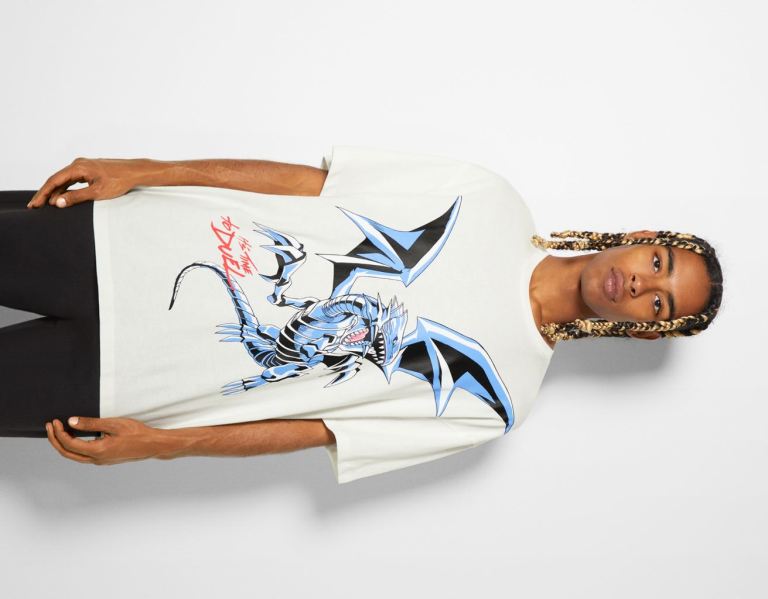 Bershka Kort Sleeve Boxy Fit With A Yu-gi-oh! Print T-shirts Heren Room | qwHPQGrYbQK