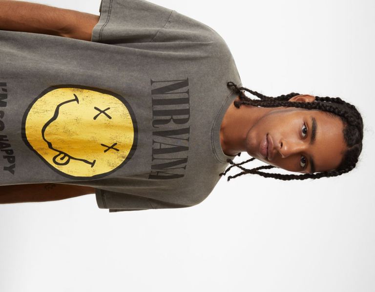 Bershka Kort Sleeve Happy Face Nirvana Print T-shirts Heren Zwart | jVlKauqpdZm