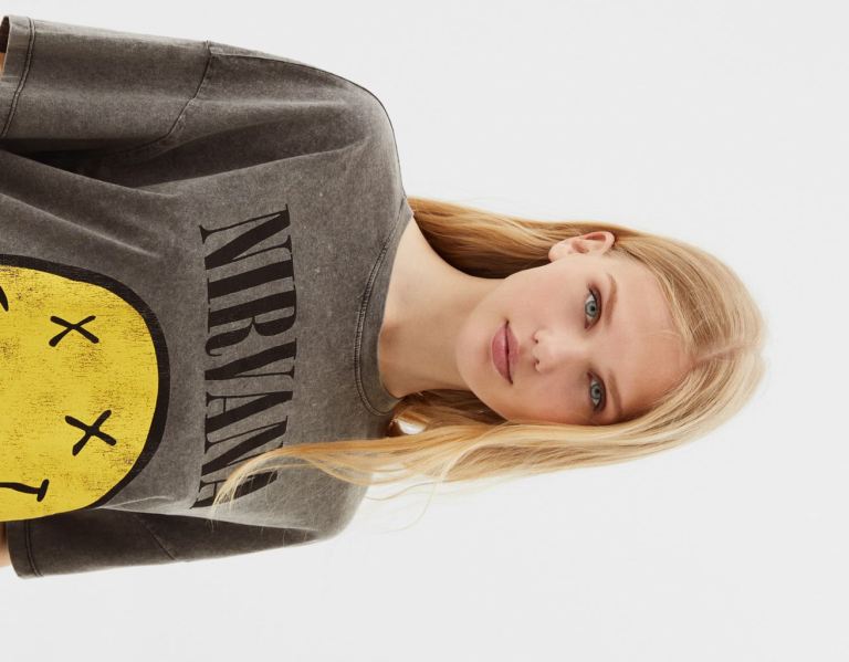 Bershka Kort Sleeve Happy Face Nirvana Print T-shirts Dames Zwart | uWEmanAA62p