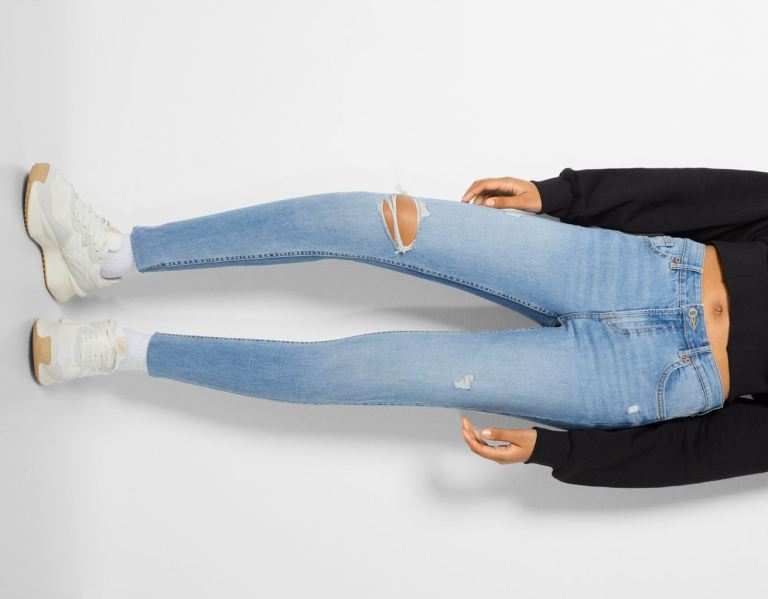 Bershka Low-rise Mager Jeans Dames Lichtblauw | b2nbAOc81ZK