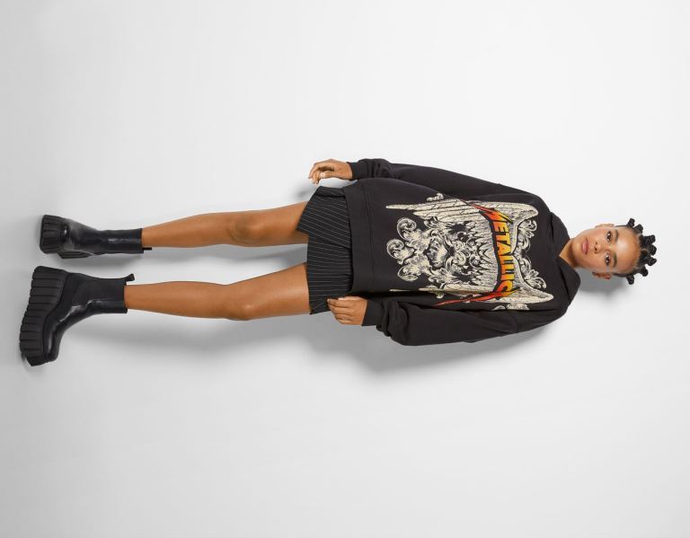 Bershka Metallica Hoodie Dames Zwart | z40LRsdLLrW