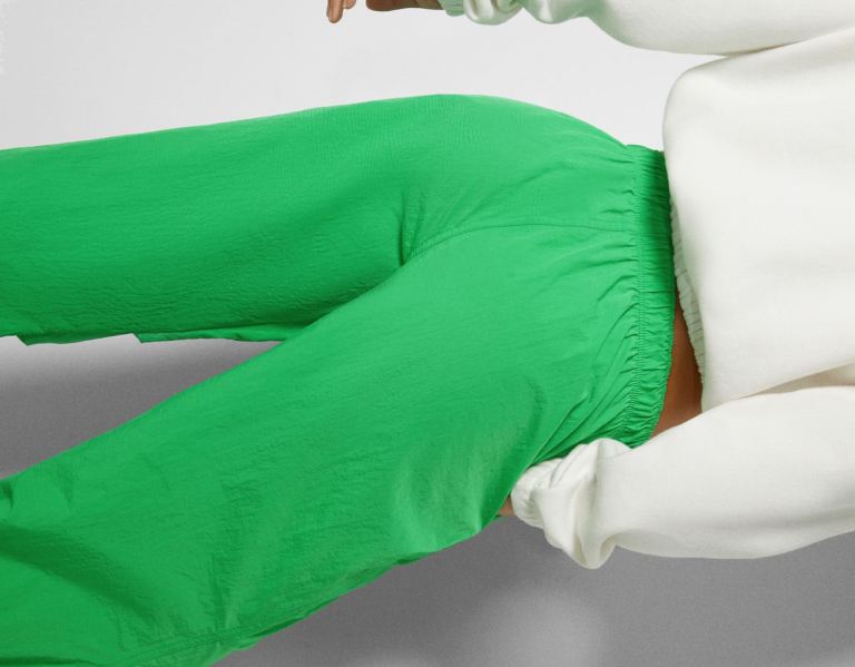 Bershka Nylon Joggers Parachute Dames Groen | cGZSANDBUcG