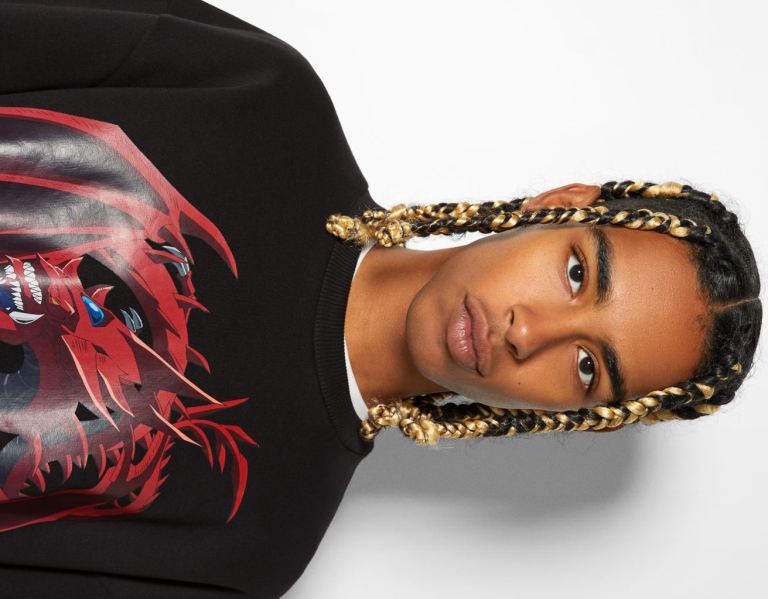 Bershka Oversize Crew Neck Sweatshirt With A Yu-gi-oh! Print Trainingspak Heren Zwart | OPLvWEWxTIJ