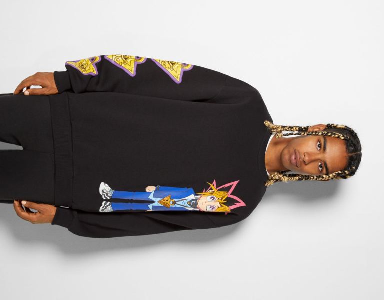 Bershka Oversize Crew Neck With A Yu-gi-oh! Print Sweatshirts Heren Zwart | voB2K2z00Kv