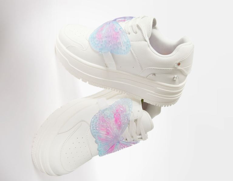 Bershka Platform With Butterfly Detail Sneakers Dames Wit | Wt47NUDX6AA