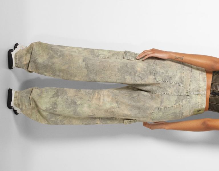 Bershka Printed Cargo Baggy Jeans Broek Dames Bruin | Ejw5wJNaMZe