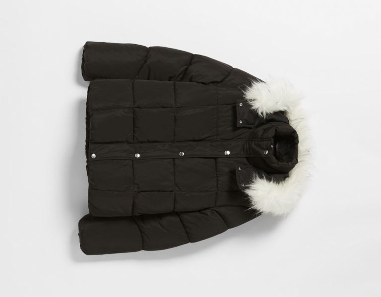 Bershka Puffer With Faux Fur Hood Jassen Dames Zwart | u220jkM1vN4