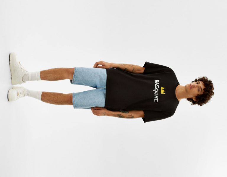 Bershka Regular-fit Kort Sleeve With A Jean-michel Basquiat Print T-shirts Heren Zwart | HH3VnbgapxO