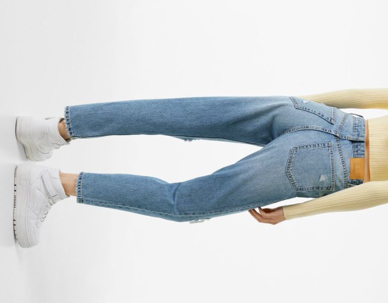 Bershka Ripped Mom Jeans Dames Blauw | jWNx0czdiyQ