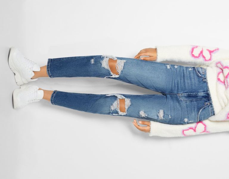 Bershka Ripped Relax Fit Jeans Dames Blauw | yBt3LTbTBCv