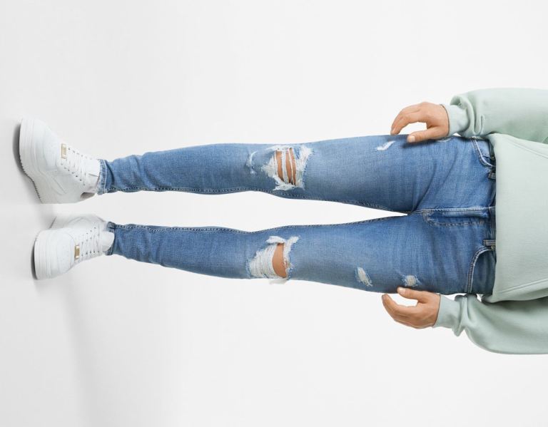 Bershka Super Mager Ripped Jeans Heren Lichtblauw | YfTwO2VN6c4