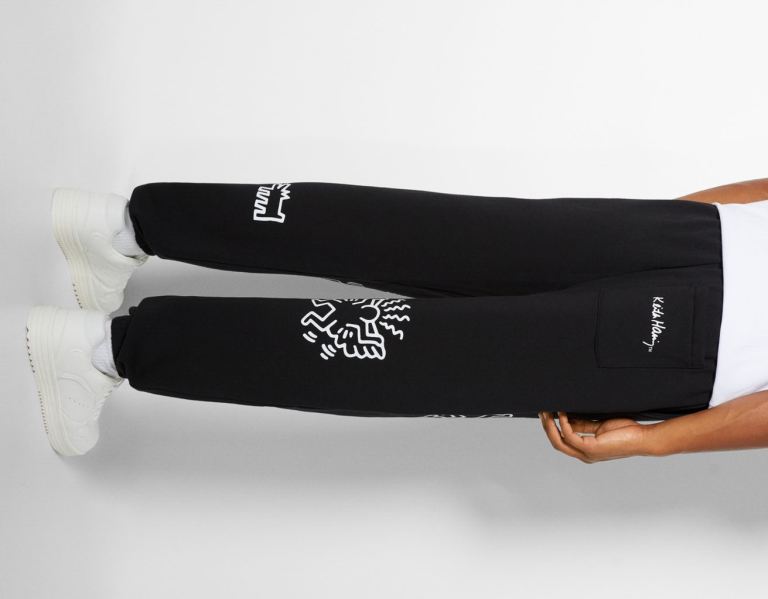 Bershka Sweatpants With Keith Haring Print Trainingspak Heren Zwart | DOQDjebUqsE